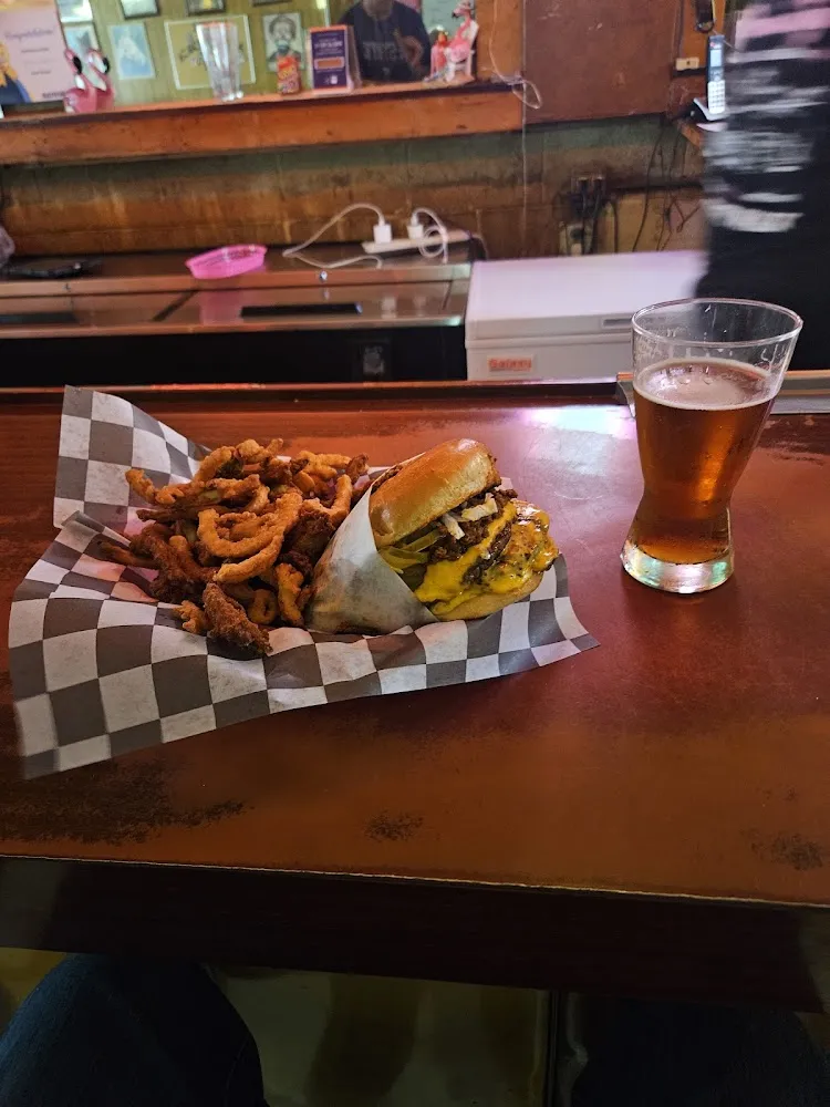 Double Chili Cheeseburger and Texas Straws
